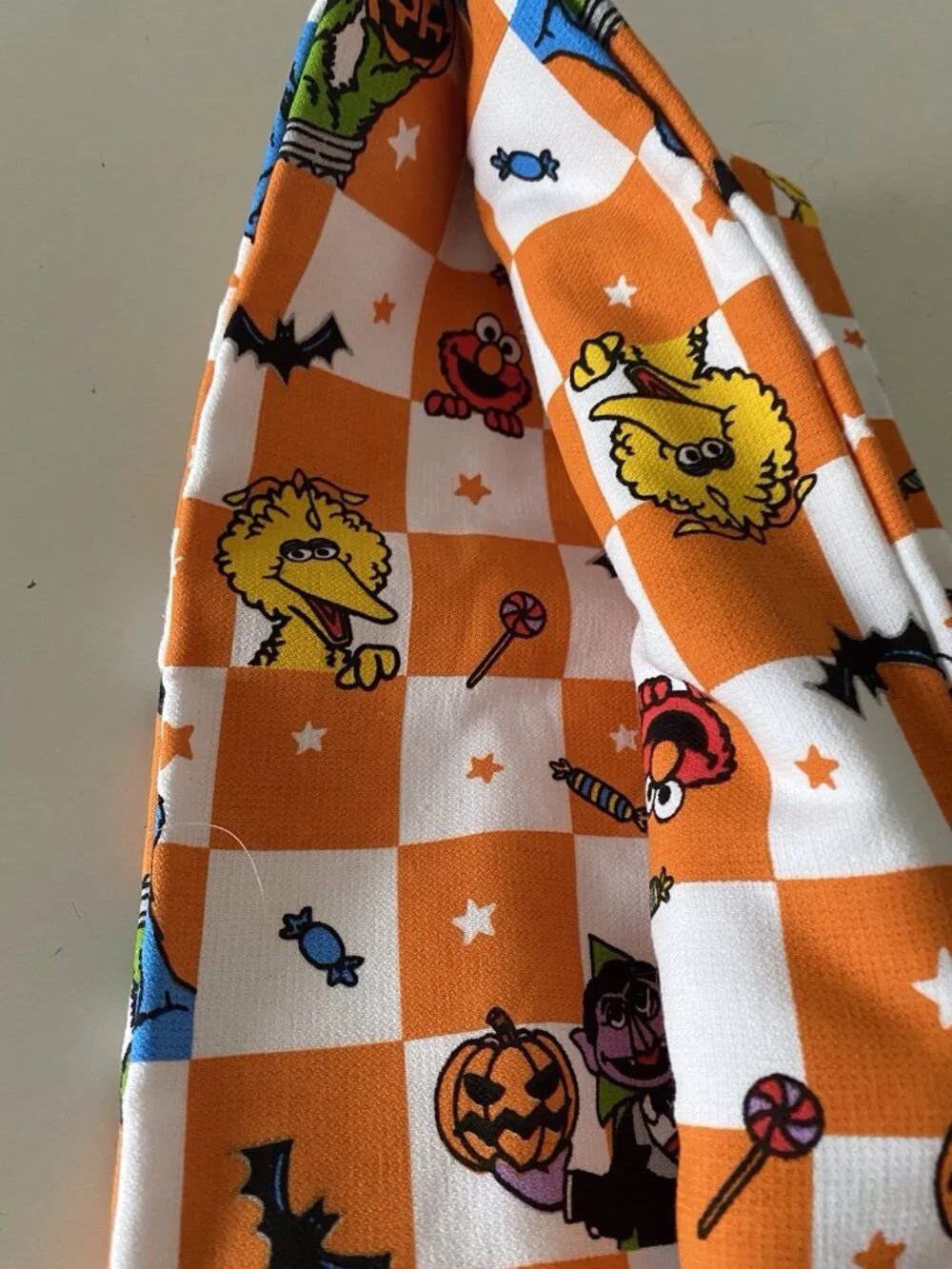2 Pack Sesame Street Halloween Kitchen Dish Towels Cookie Big Bird, Oscar Count